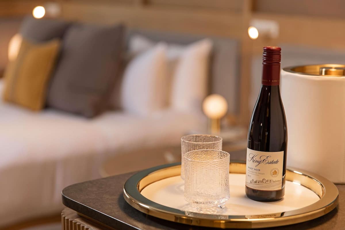 Hypo-allergenic bedding, minibar, in-room safe, desk