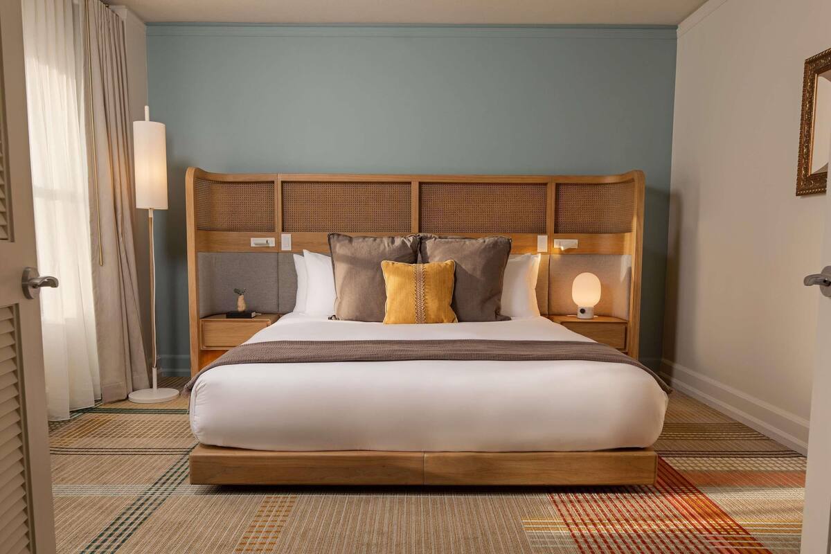 Ropa de cama hipoalergénica y minibar