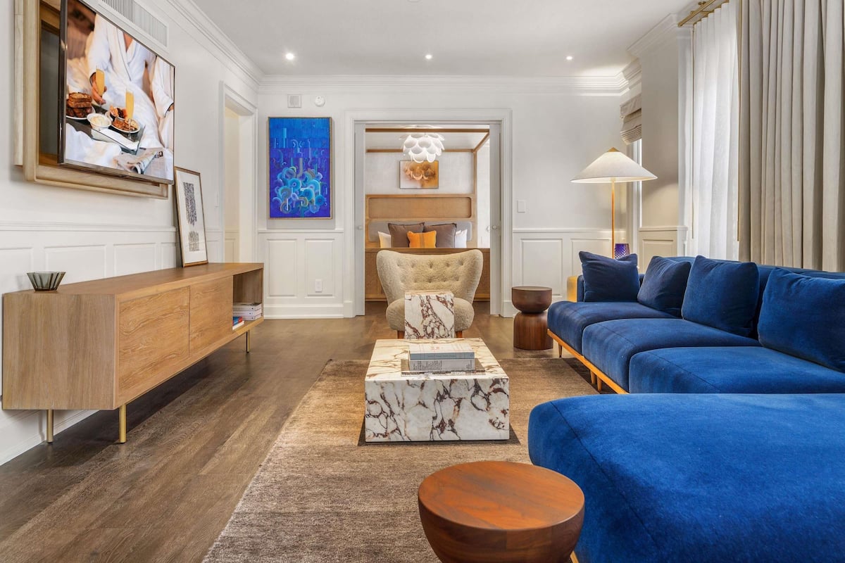 Suite – president, 1 kingsize-seng | Allergitestet sengetøy, minibar, safe på rommet og skrivebord