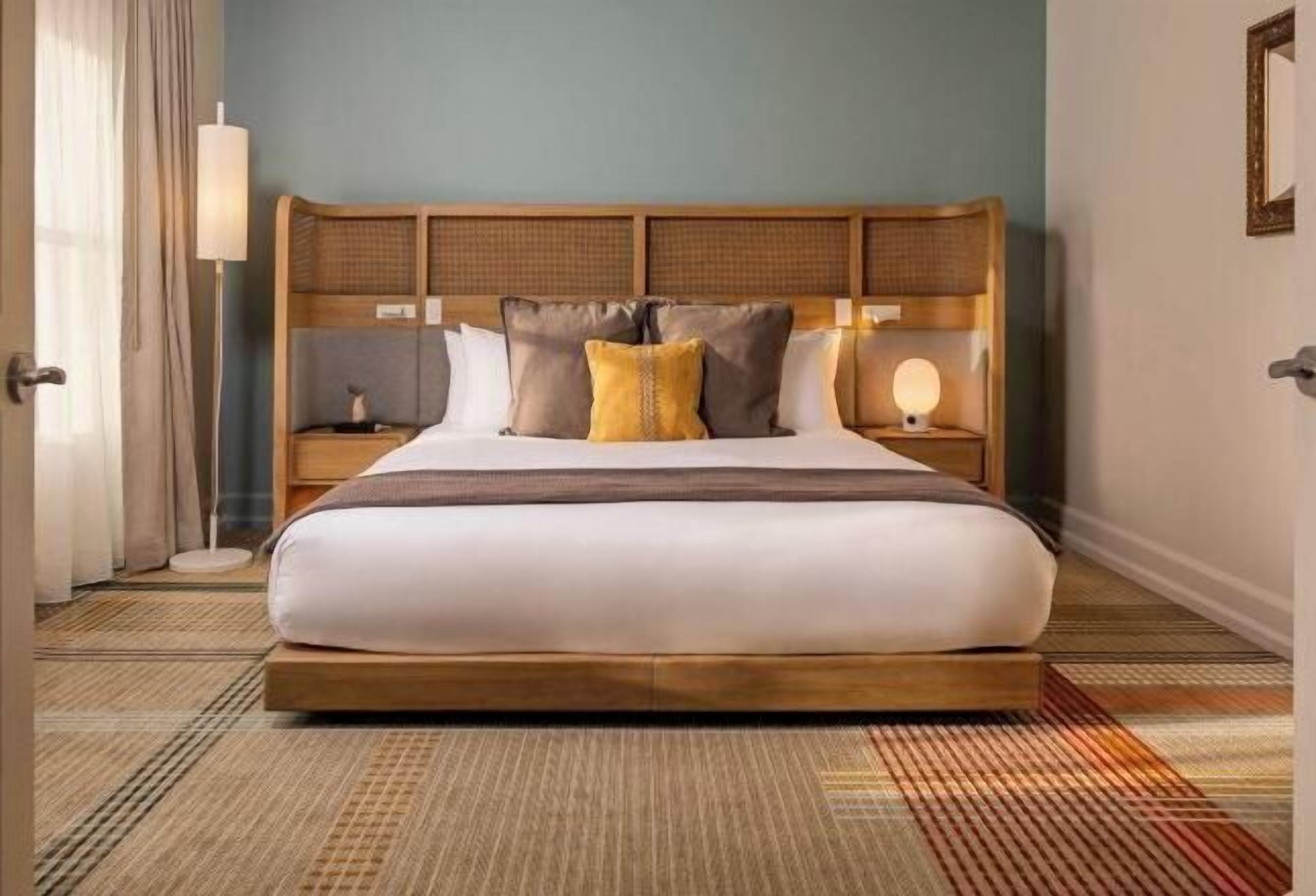 防过敏的被褥、迷你吧、客房内保险箱、办公桌