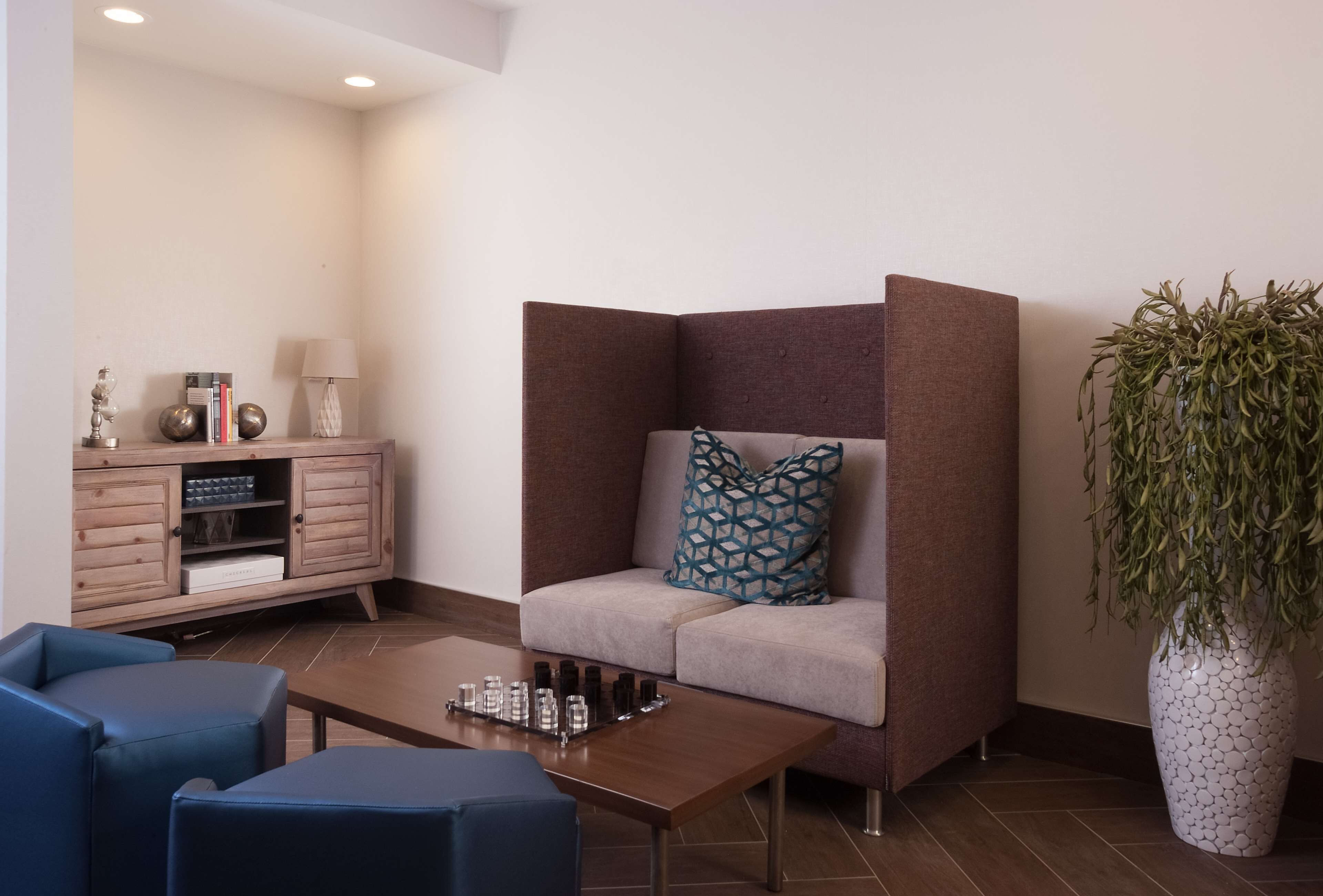 Photo - Hilton Atlanta Perimeter Suites