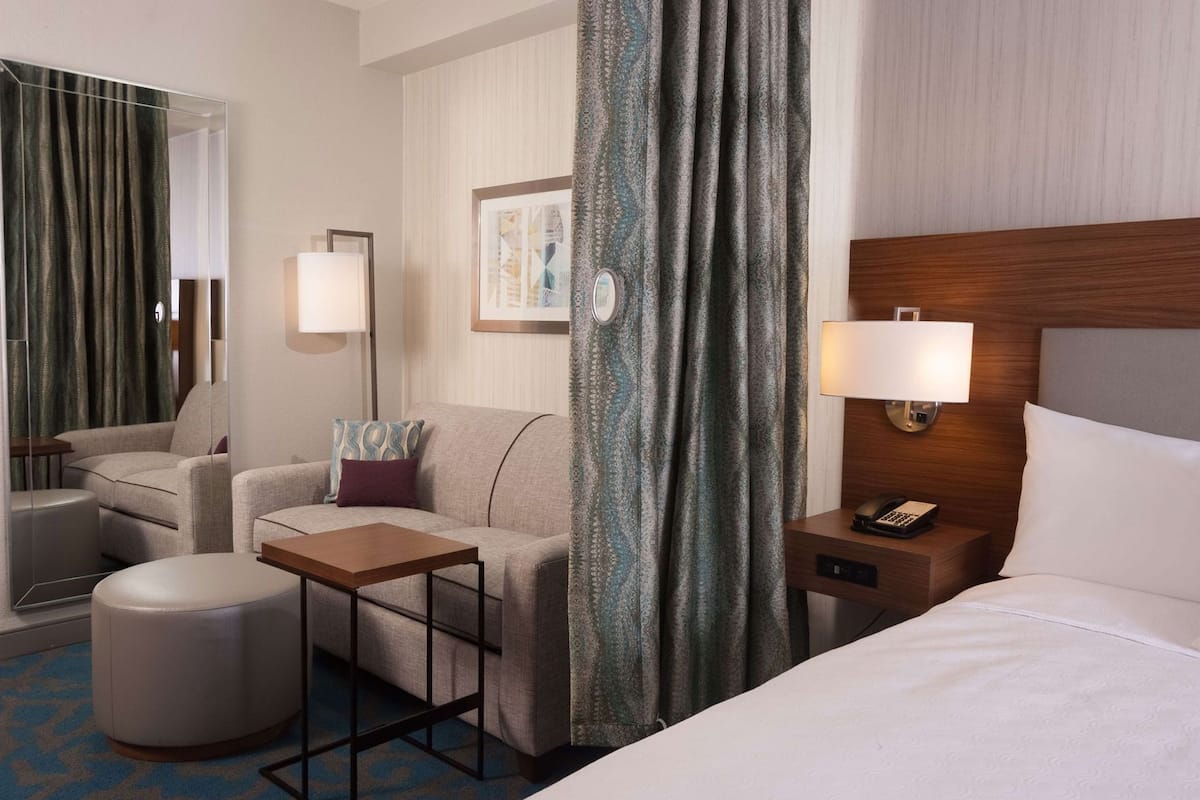 In-room safe, desk, iron/ironing board, free WiFi