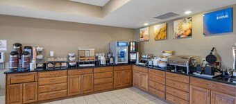 Comfort Suites Normal University area