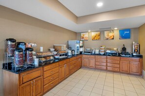 Desayuno continental incluido todos los días
