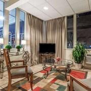 Travelodge by Wyndham San Francisco Airport North