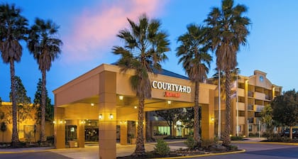 Courtyard by Marriott Fairfield Napa Valley Area
