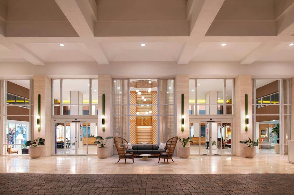 Renaissance Orlando Resort – Disney Springs® Area