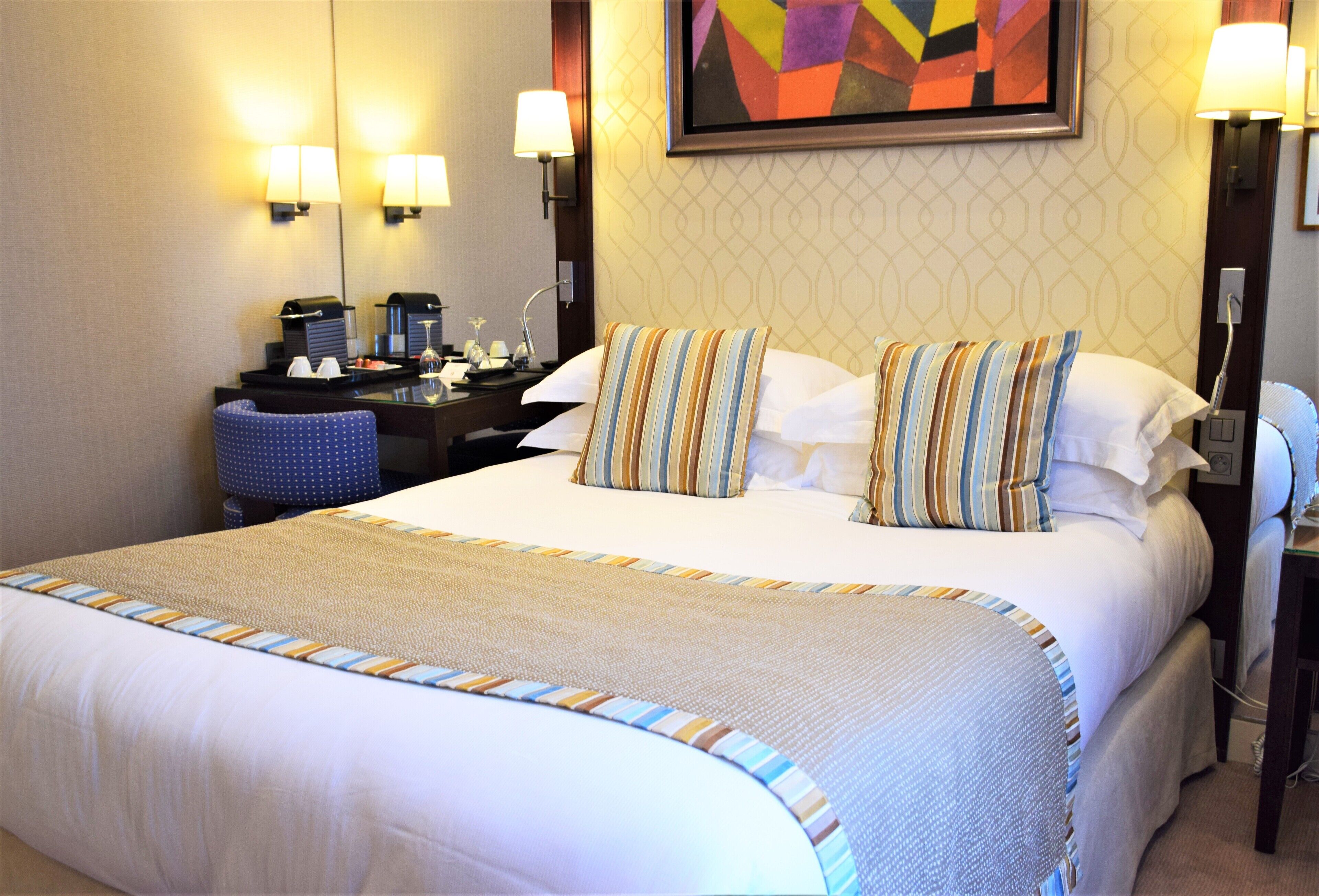 premium bedding, select comfort beds, free minibar, in-room safe