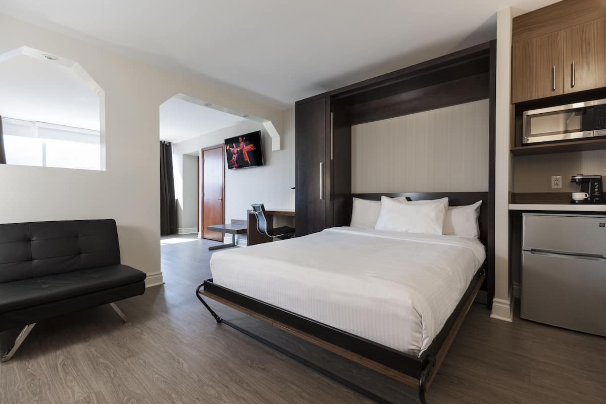 Superior Junior Suite, 1 King Bed and 1 Murphy Bed | View from room