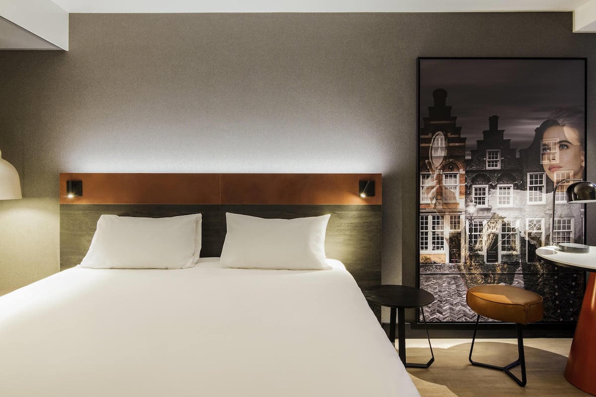 In-room safe, desk, laptop workspace, blackout curtains