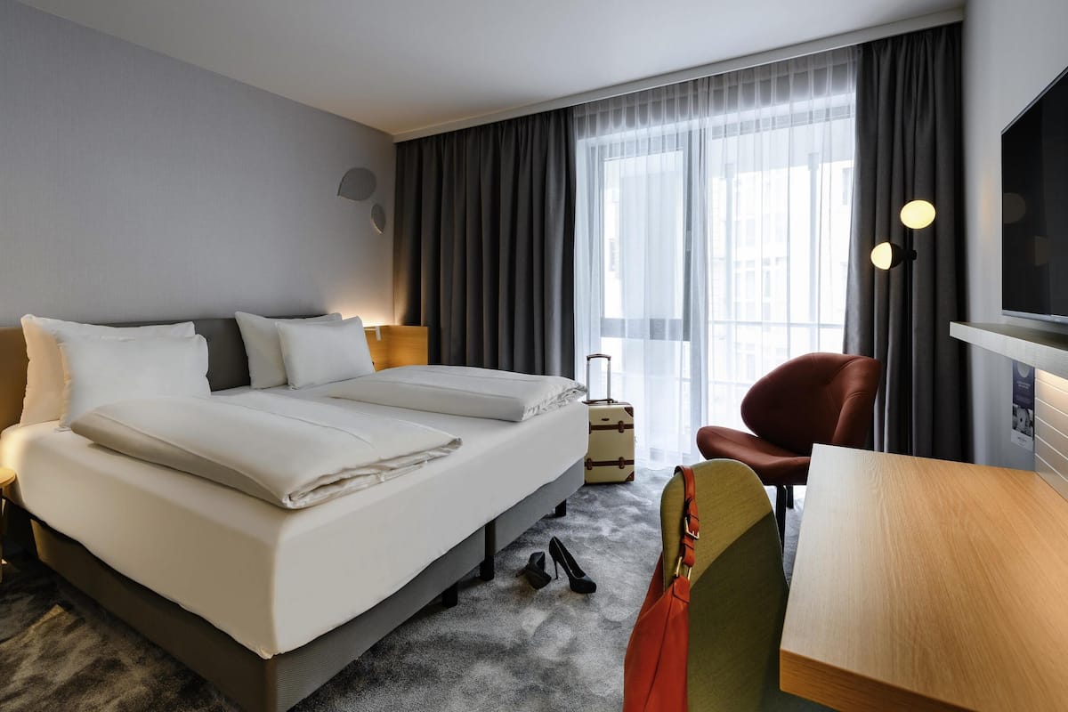 Privilege, Room, Courtyard, 1 Double Bed | In-room safe, blackout drapes, soundproofing, free WiFi