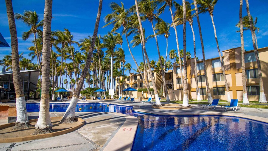 Araiza Palmira Hotel