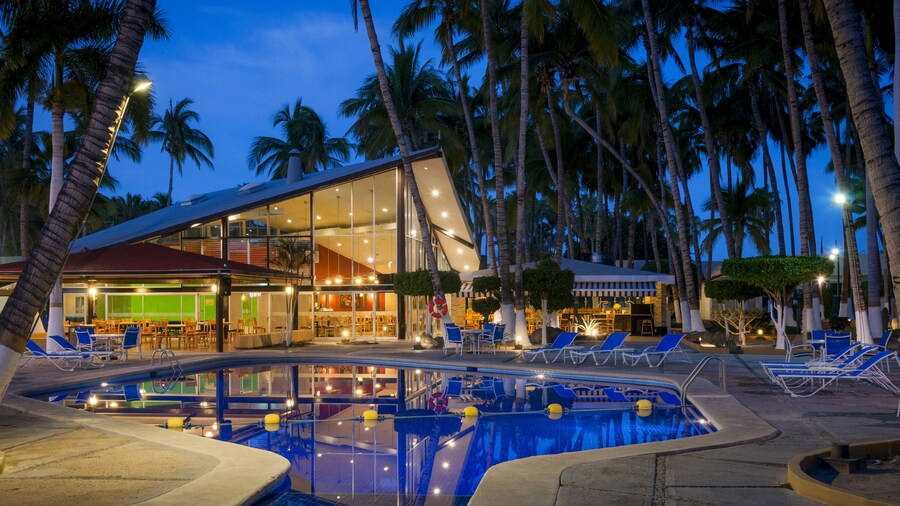 Araiza Palmira Hotel