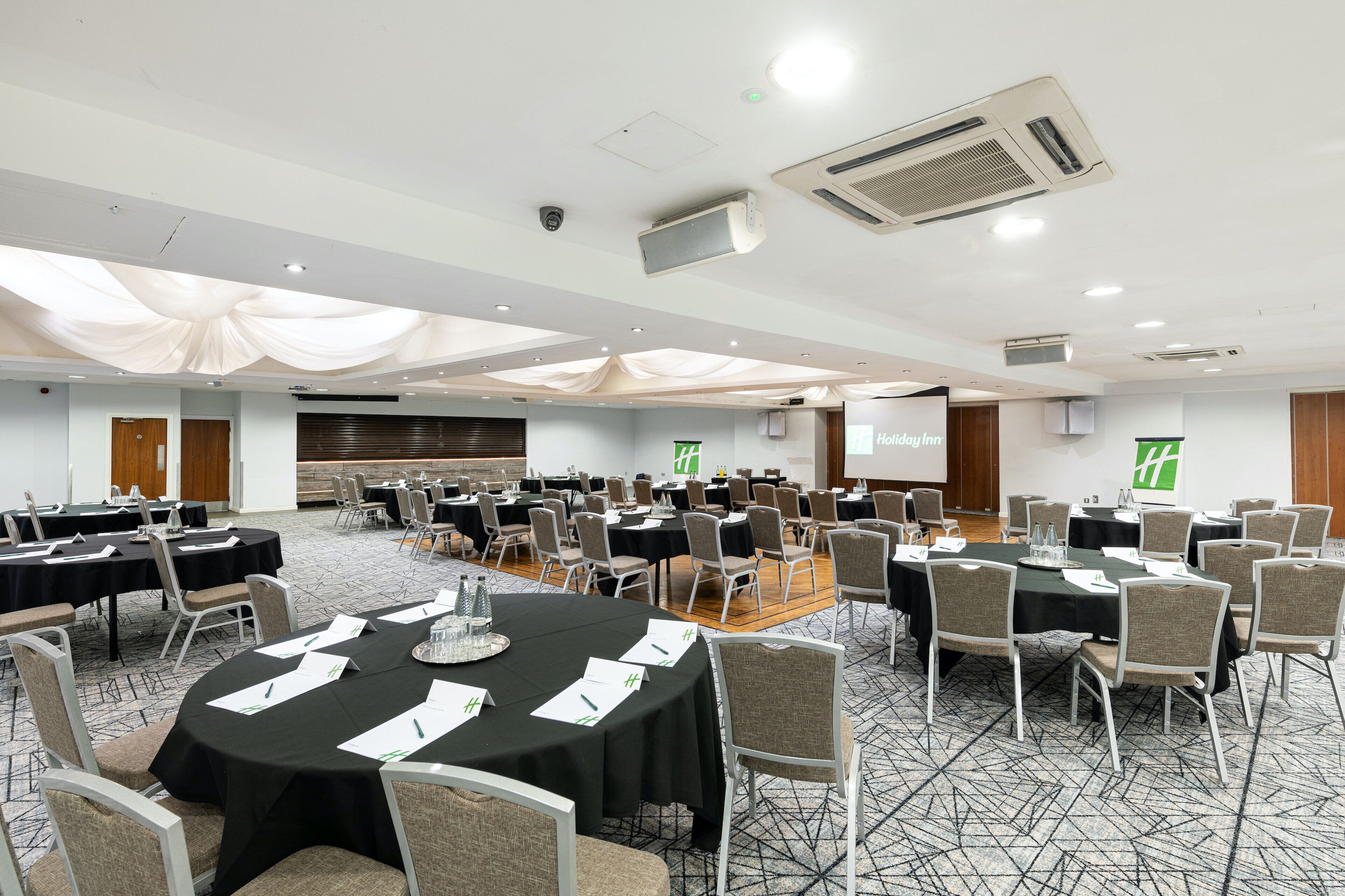 Foto - Holiday Inn Manchester - Oldham by IHG