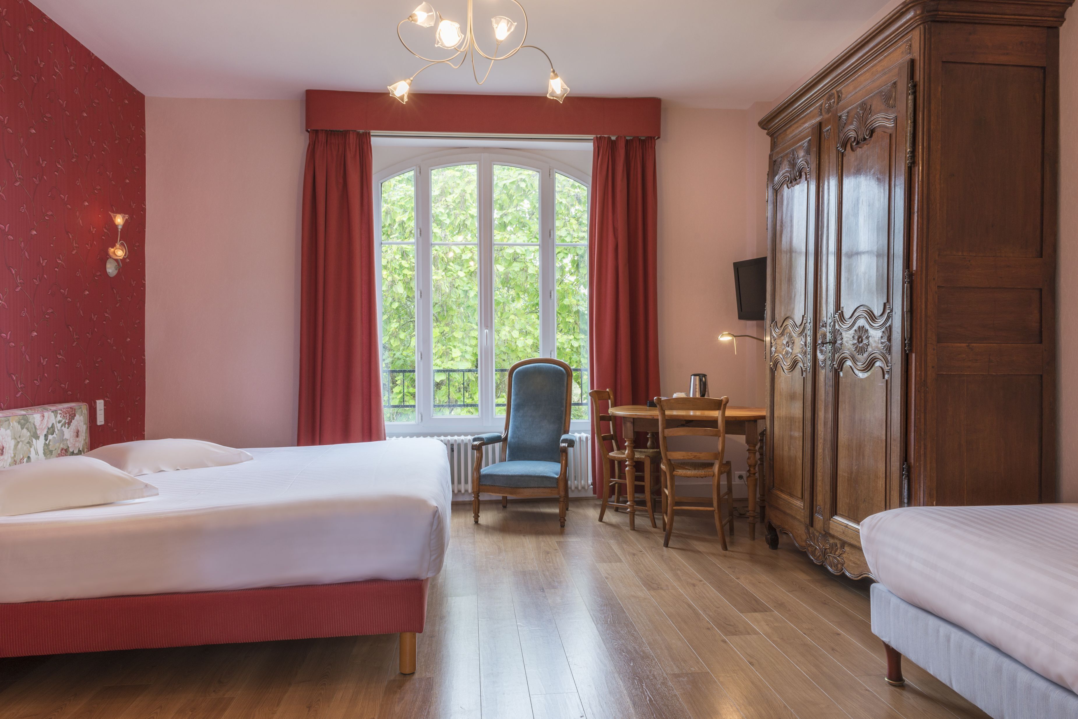 Premium bedding, minibar, in-room safe, individually decorated