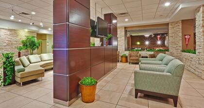 Holiday Inn Bloomington-University Area by IHG