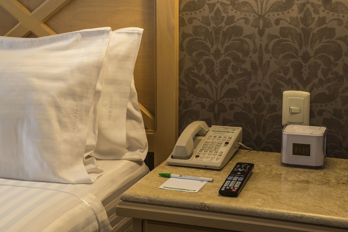 1 Schlafzimmer, hochwertige Bettwaren, Minibar, Zimmersafe