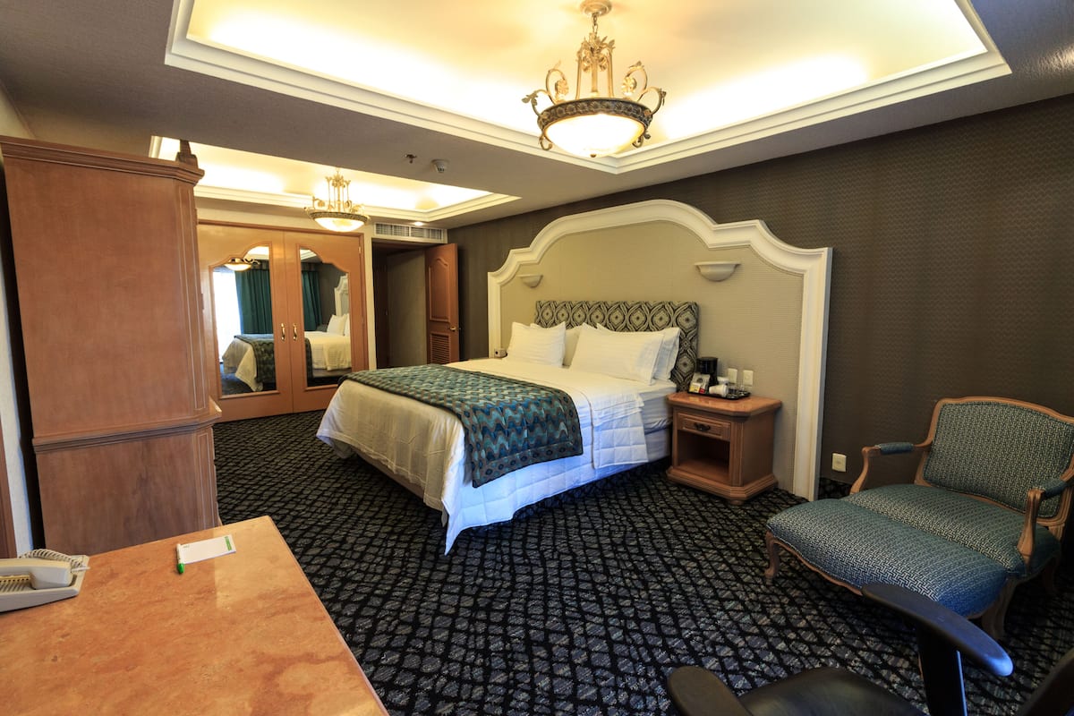 Premium bedding, minibar, in-room safe, individually decorated