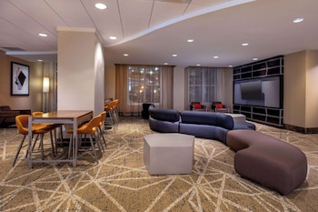 Hotel entrance and lobby at Courtland Grand Hotel, Trademark Collection by Wyndham