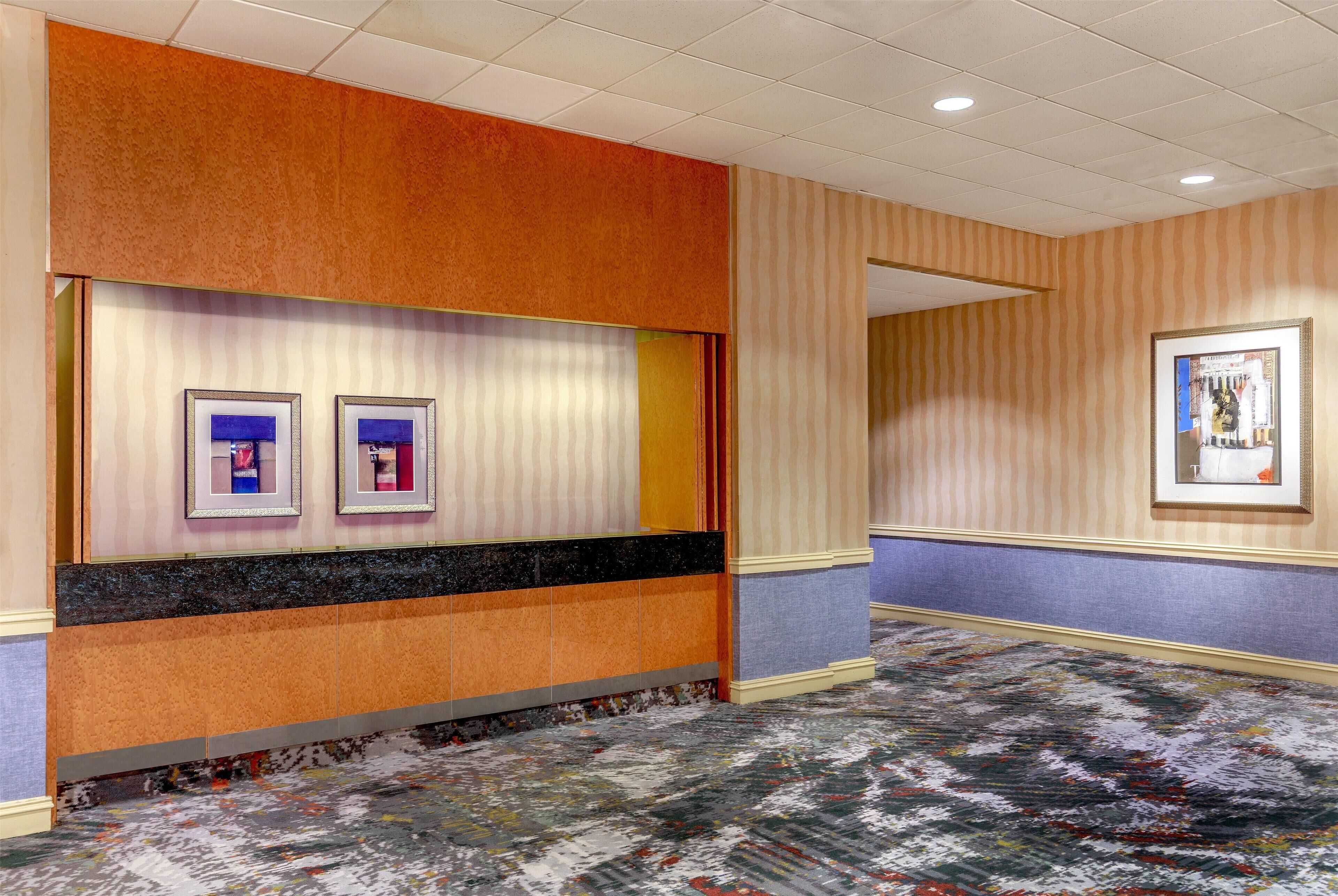 Photo - Courtland Grand Hotel, Trademark Collection by Wyndham former Sheraton Atlanta