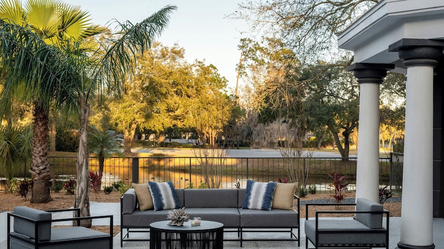 Delta Hotels by Marriott Jacksonville Deerwood
