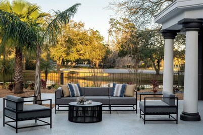 Delta Hotels by Marriott Jacksonville Deerwood