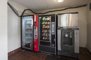 Vending machine