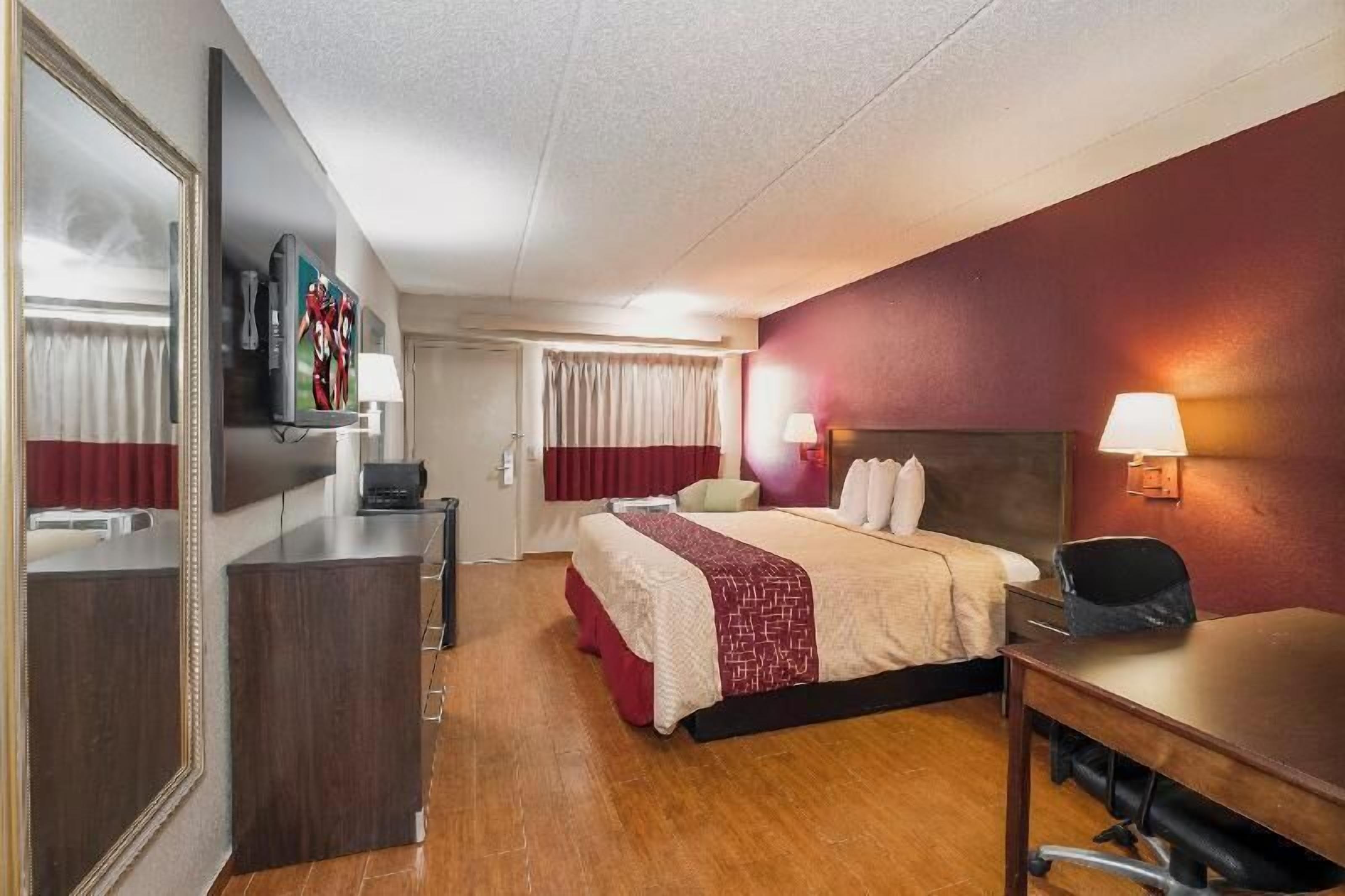 Blackout drapes, iron/ironing board, free cribs/infant beds, free WiFi