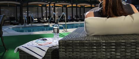 Außenpool, geöffnet von 07:00 Uhr bis 21:00 Uhr, Cabañas (kostenlos)