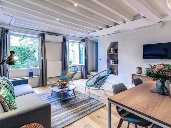 Literie de qualité supérieure, coffres-forts dans les chambres, bureau