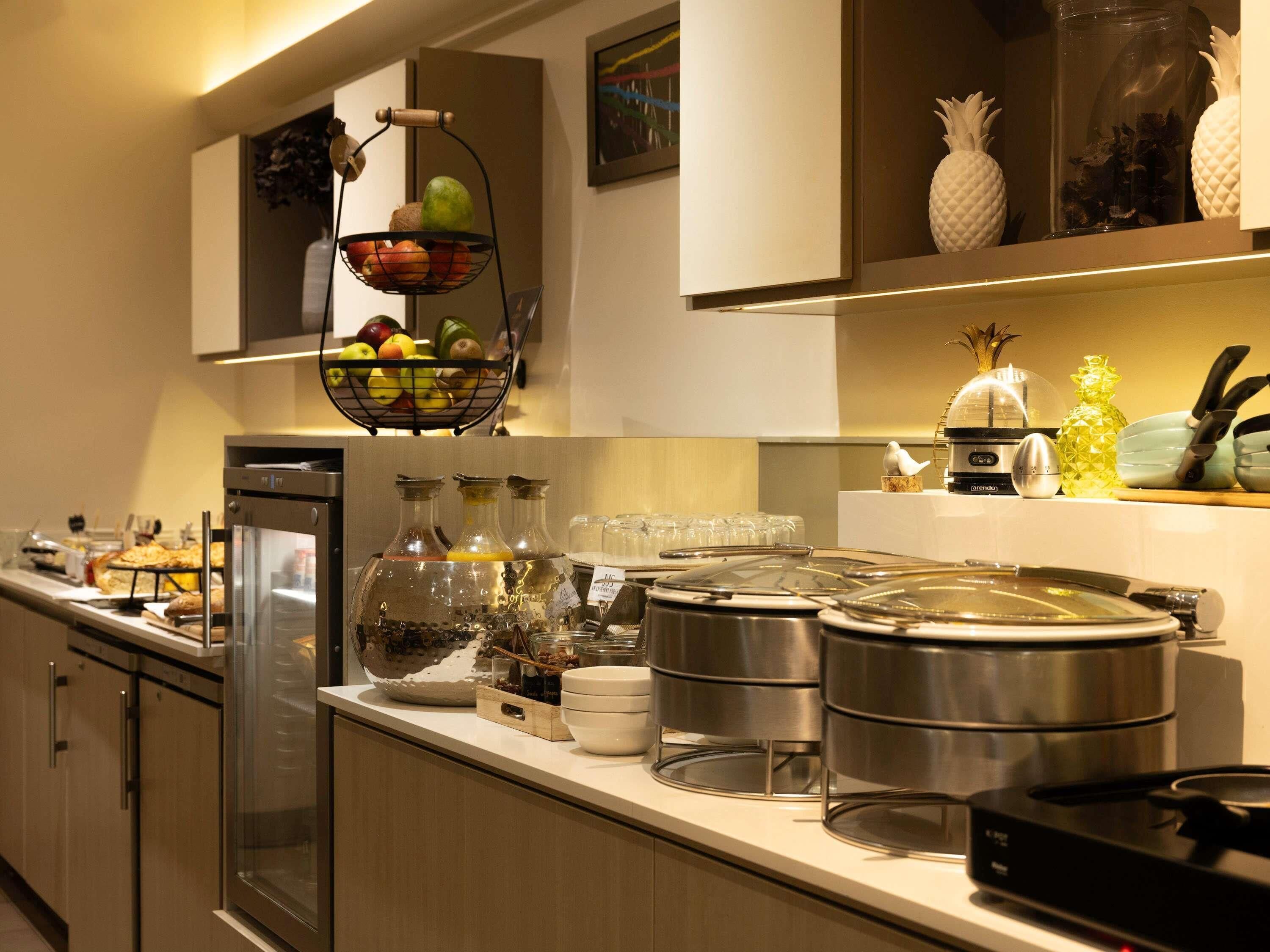 매일 뷔페 아침 식사(1인당 EUR 20)