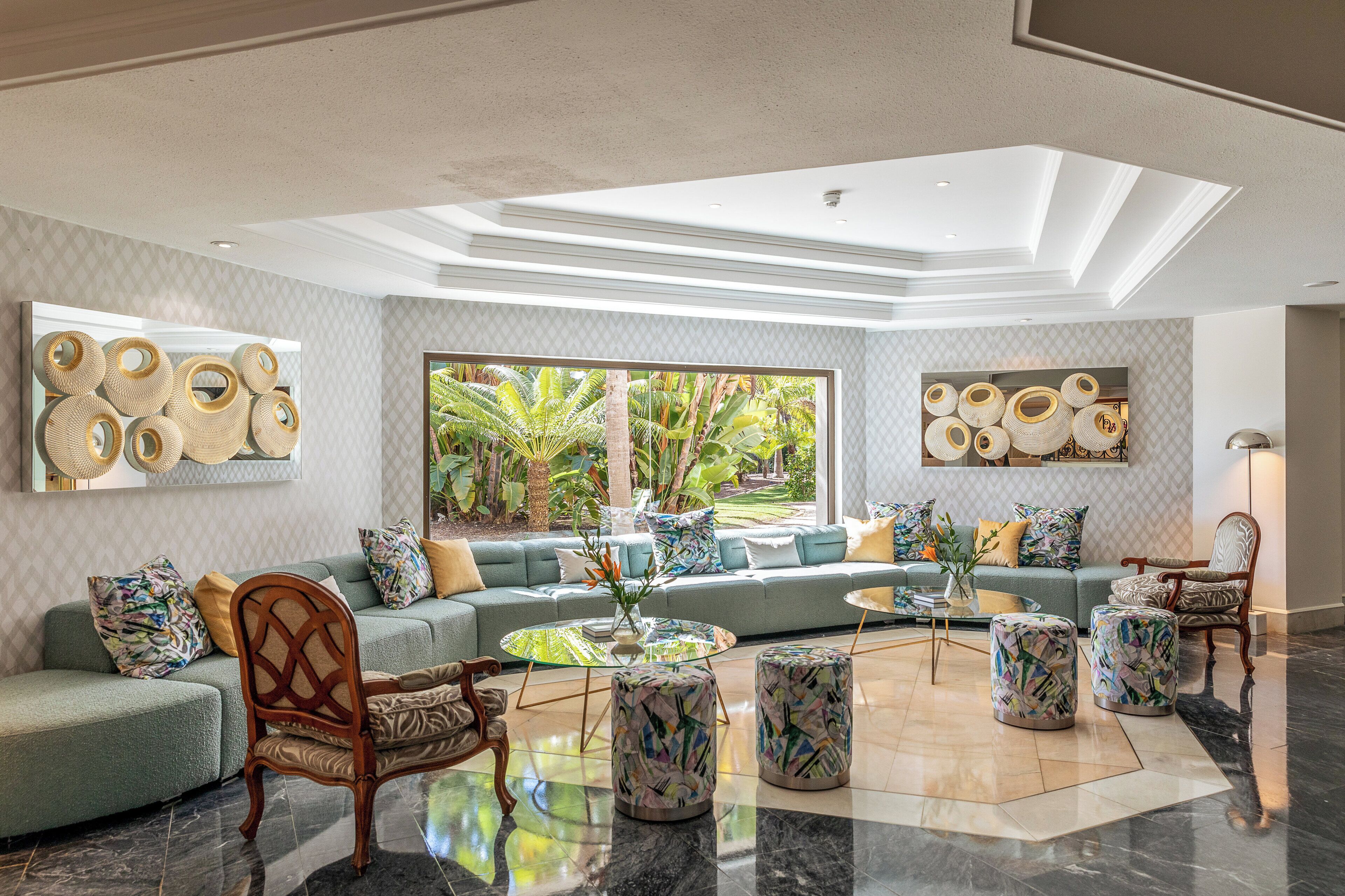 Sala de estar en el lobby