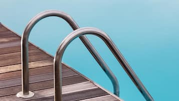 Seasonal outdoor pool, sun loungers