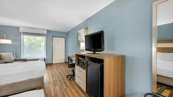 Standard Room, 2 Double Beds, Non Smoking | Iron/ironing board, cribs (free), rollaway beds (surcharge), WiFi (free)