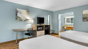 Quarto standard, 2 camas de casal, para não fumantes | Ferros/tábuas de passar roupa, berços grátis