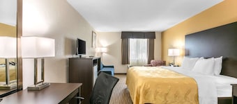 Quality Inn & Suites Metropolis I-24