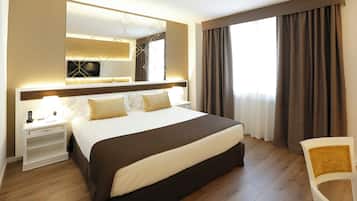 1 bedroom, minibar, in-room safe, desk