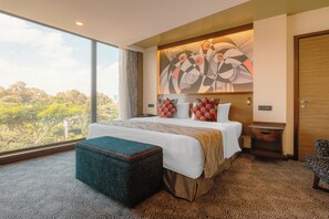 Habitación ejecutiva, 1 cama de matrimonio (Premier) | Ropa de cama de alta calidad, colchones viscoelásticos, caja fuerte