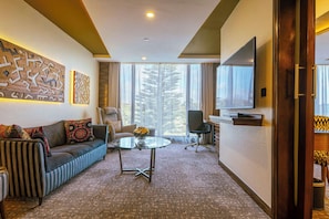 1 bedroom, premium bedding, memory-foam beds, in-room safe