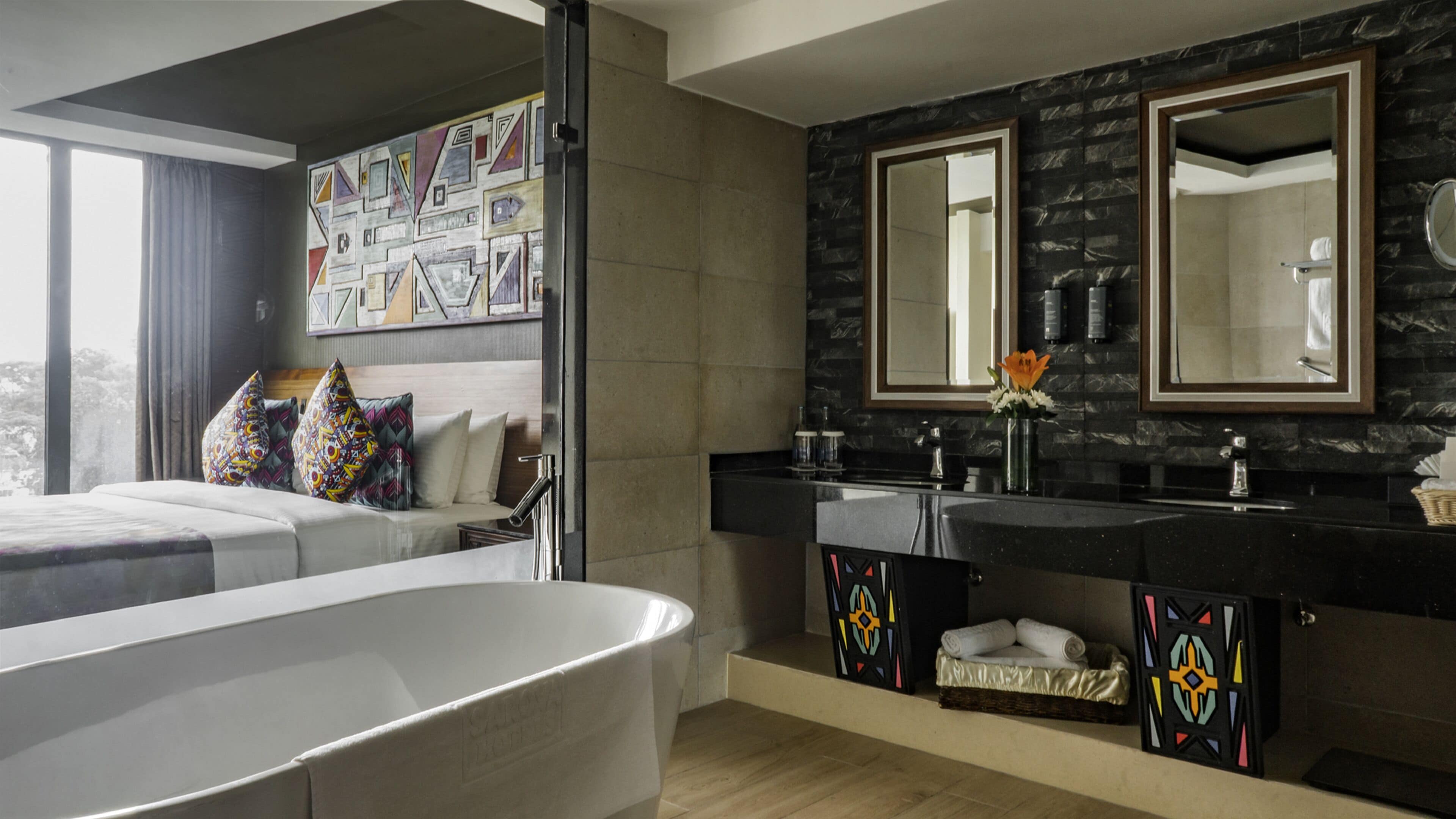 shower, rainfall showerhead, free toiletries, hair dryer