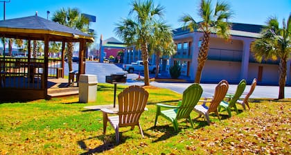 Quality Inn & Suites Macon North