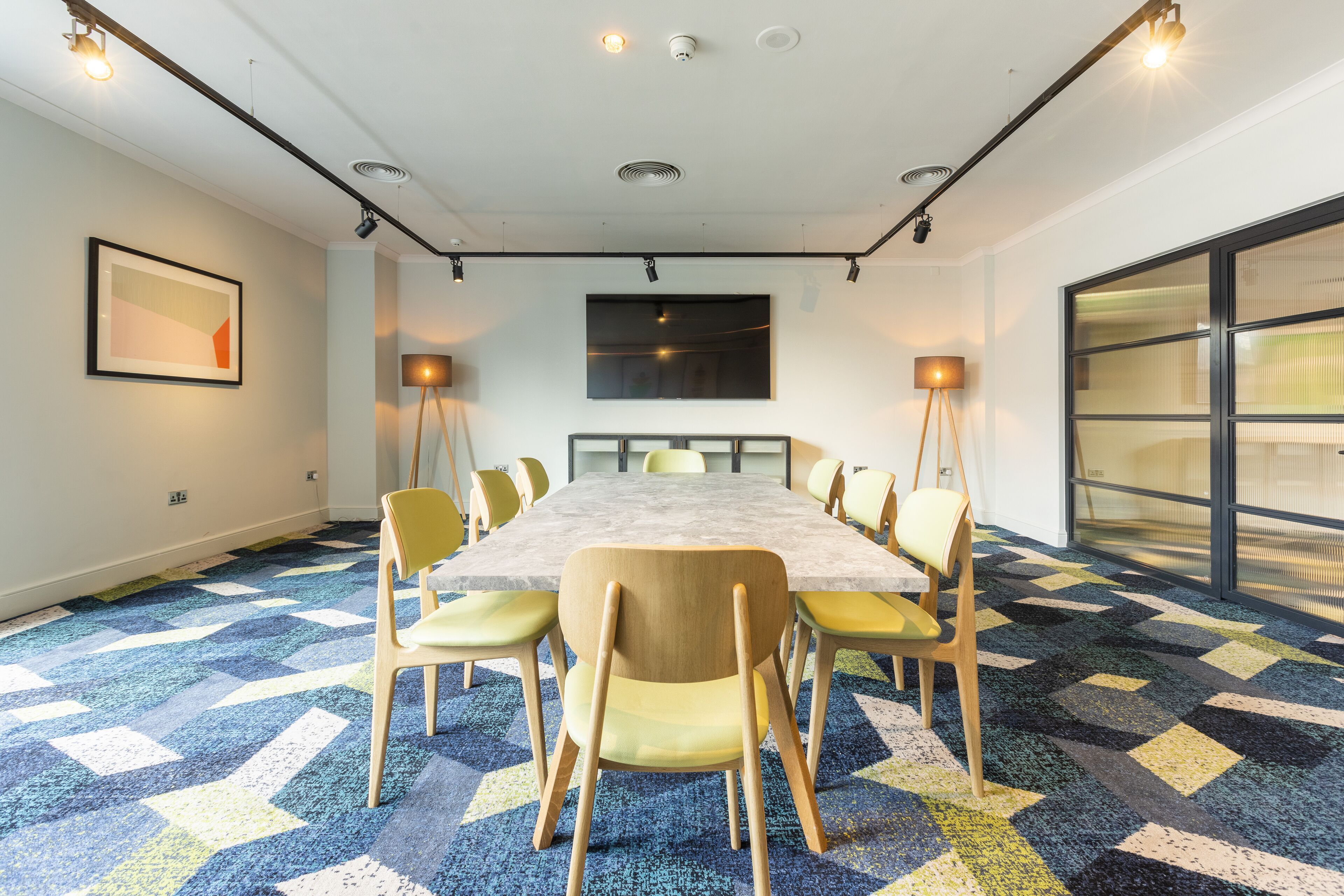 Photo - Holiday Inn London - Sutton by IHG