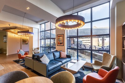 Holiday Inn London - Sutton by IHG