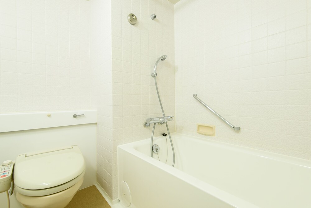 Kanazawa Tokyu Hotel by null