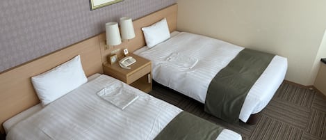 Residential suite, Non smoking, For 3 or more guests, the futon setup will be a self-service. | 1 bedroom, in-room safe, iron/ironing board, free WiFi