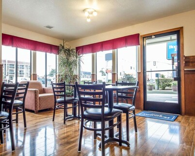 Rodeway Inn Humboldt Bay - Redwood Area