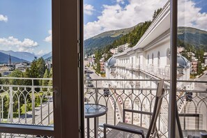 Enkeltrom – superior, 1 enkeltseng | Allergitestet sengetøy, minibar, safe på rommet og skrivebord