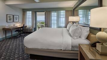 Suite, 1 kingsize-seng | Sengetøy av topp kvalitet, safe på rommet, wi-fi (inkludert) og sengetøy