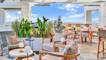 Se sirven almuerzos y brunches, cocina sureña