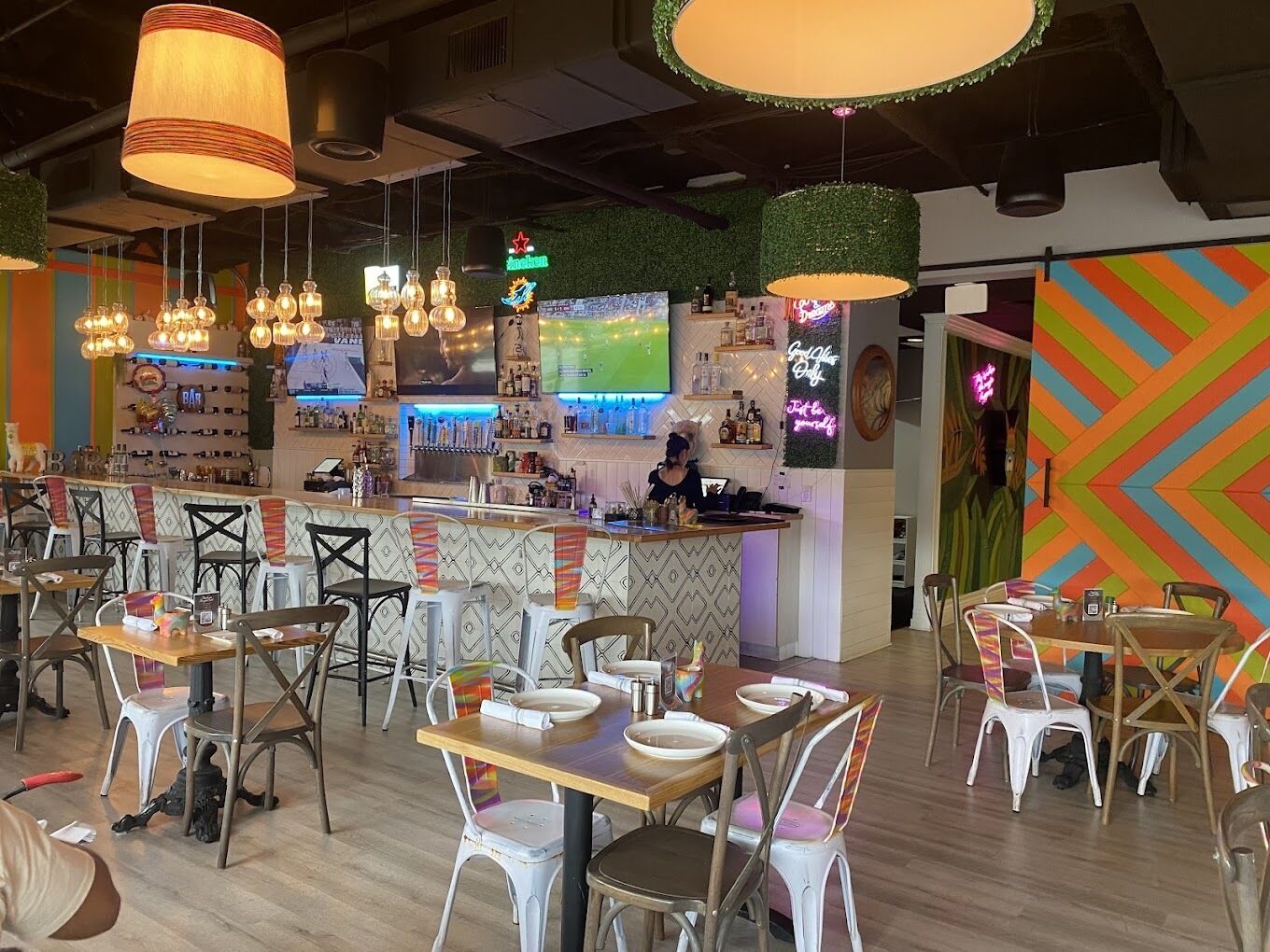 바(숙박 시설 내)